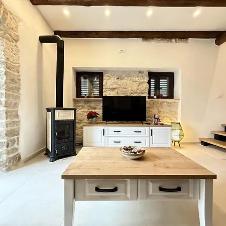 Vila Casa Rossa Ac, Wifi, Prodol - Croazia